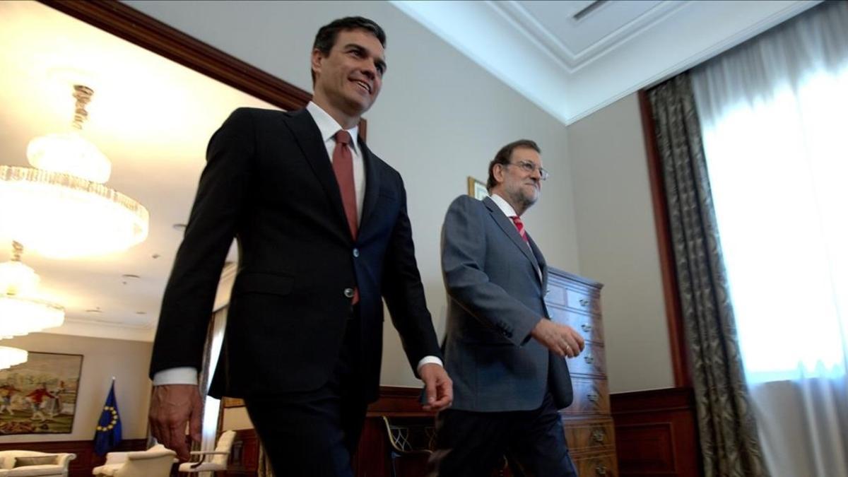 Pedro Sánchez y Mariano Rajoy, el pasado 13 de julio en el Congreso.
