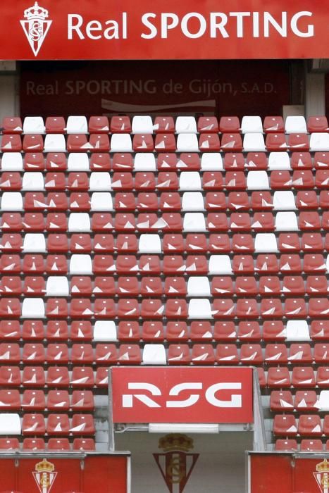 Entrenamiento del Sporting en El Molinón a puerta cerrada antes del derbi