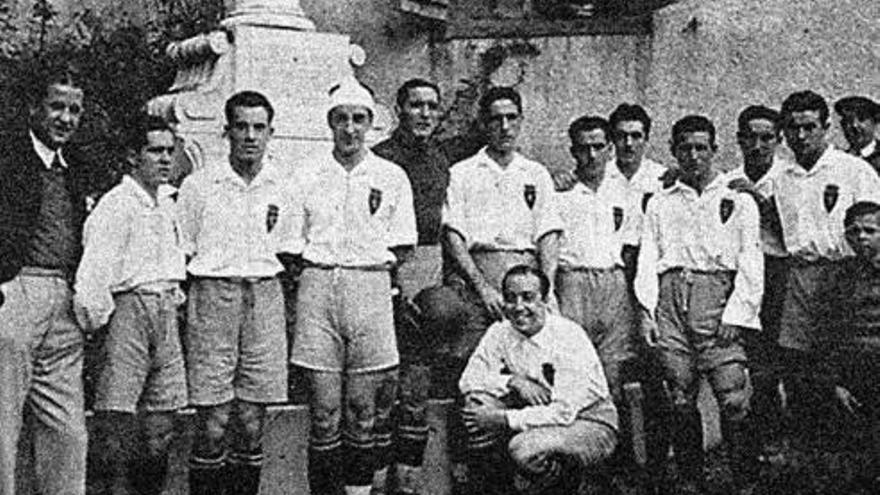 Una de las primeras fotografías que se conservan del actual club zaragocista. Noviembre de 1933.