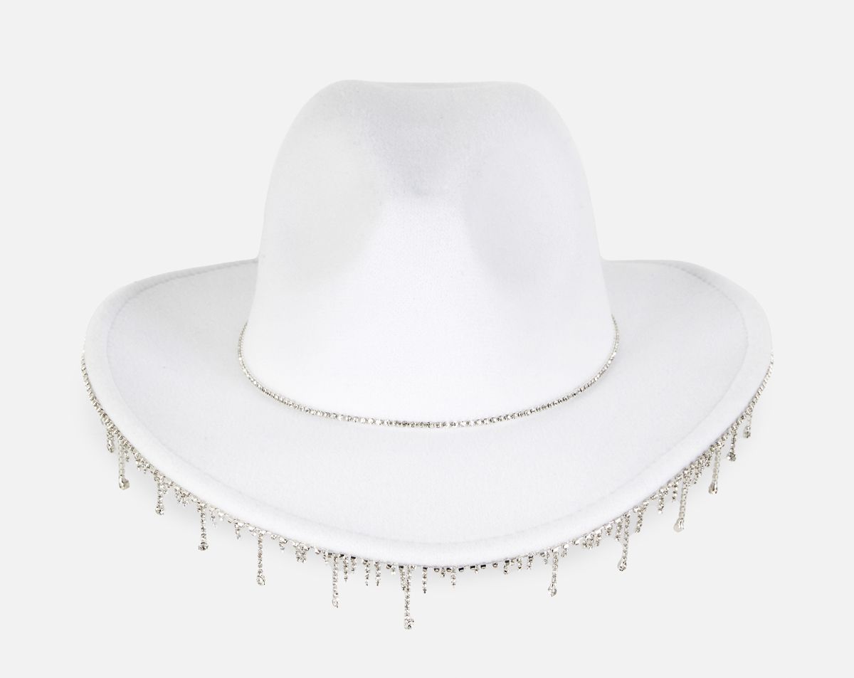 Sombrero de Primark para el concierto de Karol G en Madrid