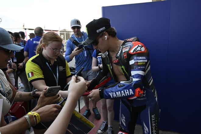 Mercado de MotoGP: Muchos rumores, ninguna confirmación