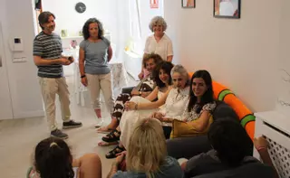 Siloé reubica su centro de día para jóvenes y adolescentes en Mieres: "Se parece más a un hogar"
