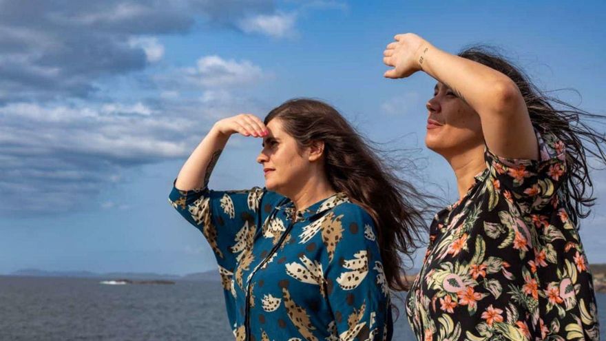 Carla López y Silvia Penide, en una imagen promocional de su espectáculo ‘Feminino Plural’.