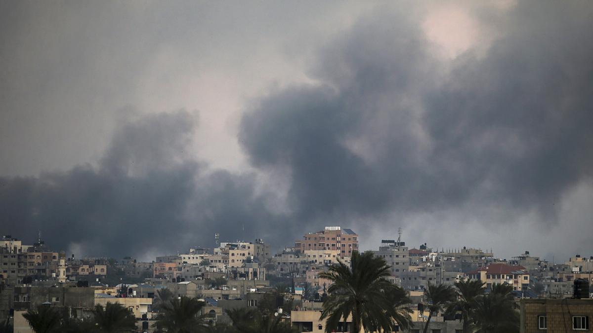 Israel y Hamás continúan la guerra mientras Blinken y Borrell tratan de calmar la región