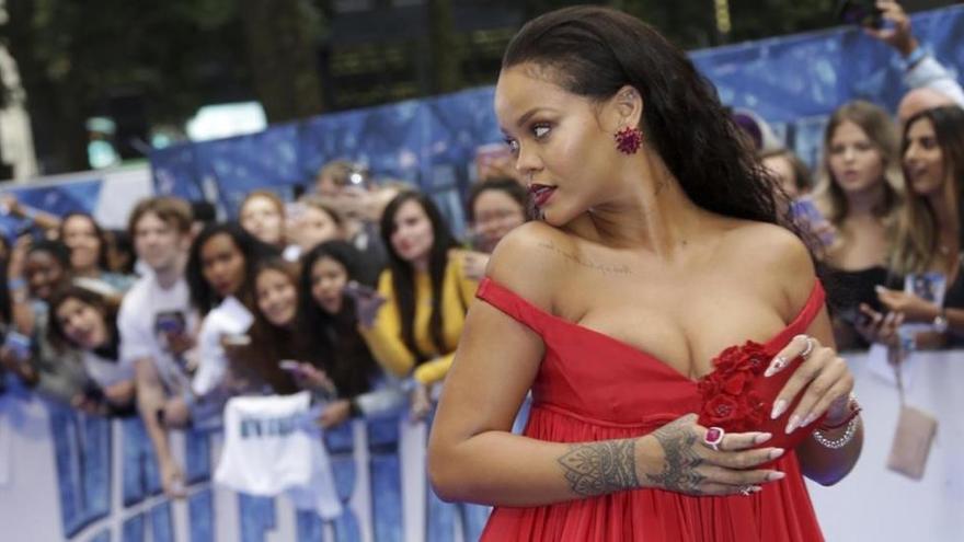 Rihanna se mofa de los que le llaman &#039;gorda&#039;