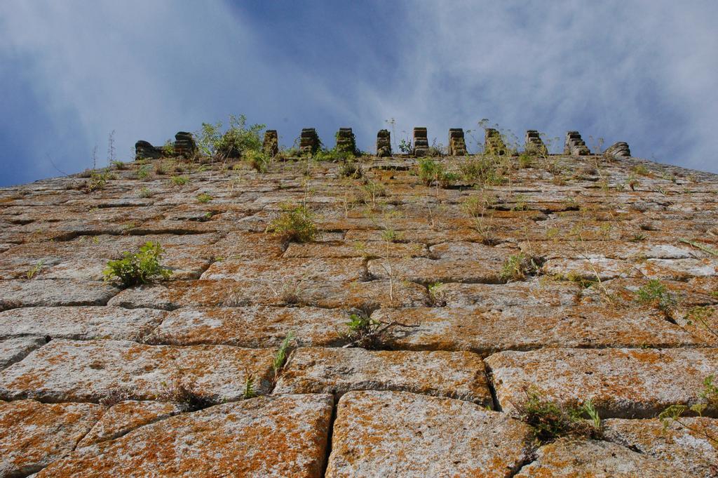 Pared del Castillo de Nogueirosa, en A Coruña
