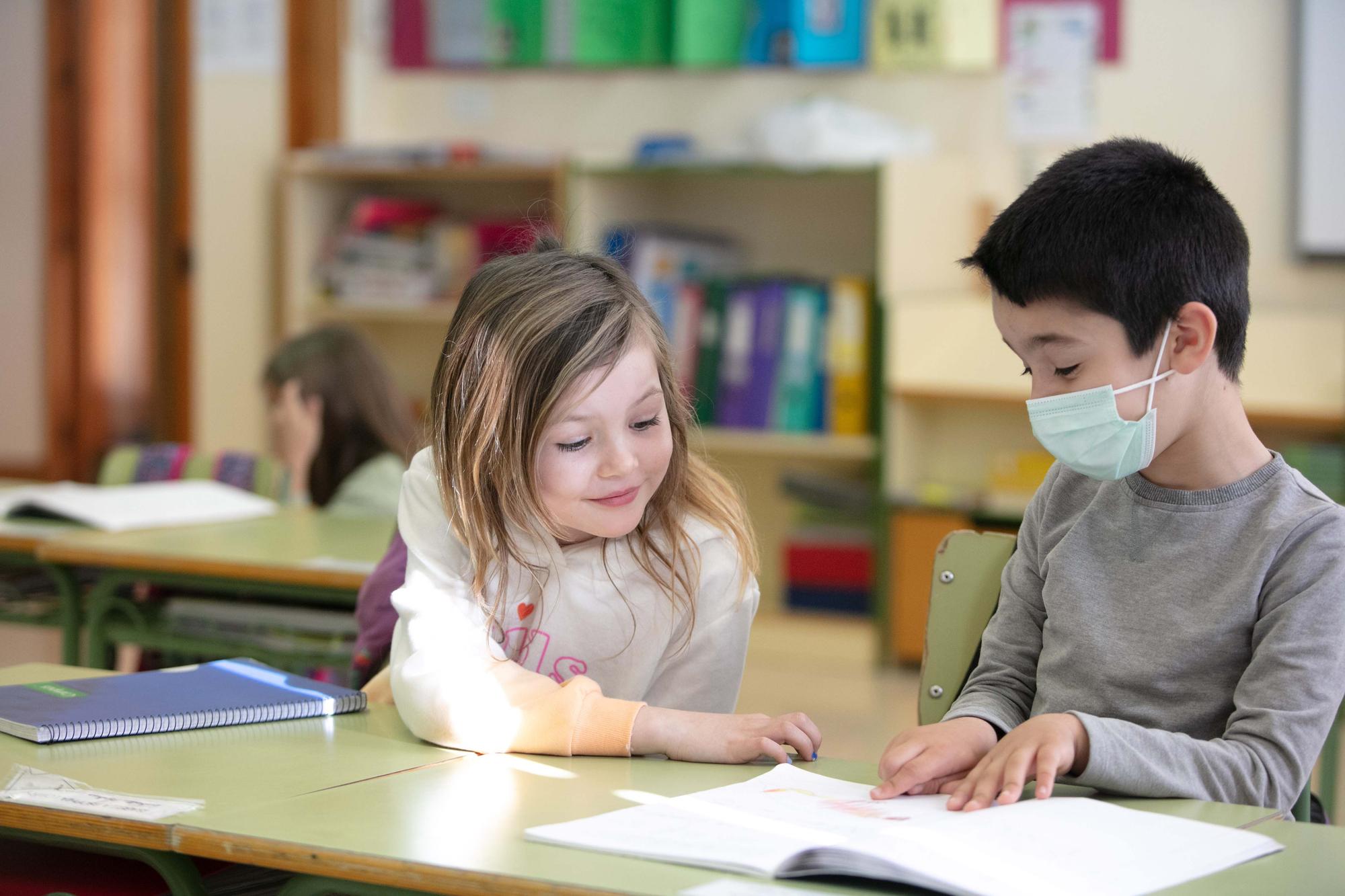 Primer día de cole en Ibiza sin mascarillas en clase