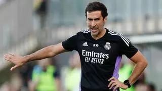 ¡Raúl pide salir del Real Madrid!