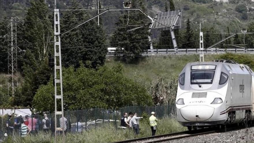 Una niña muere al ser arrollada por un tren en Navarra