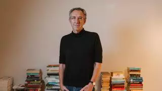 Ricardo Menéndez Salmón: “La literatura es un conflicto permanente entre estar callado, estar recogido y estar buscando”
