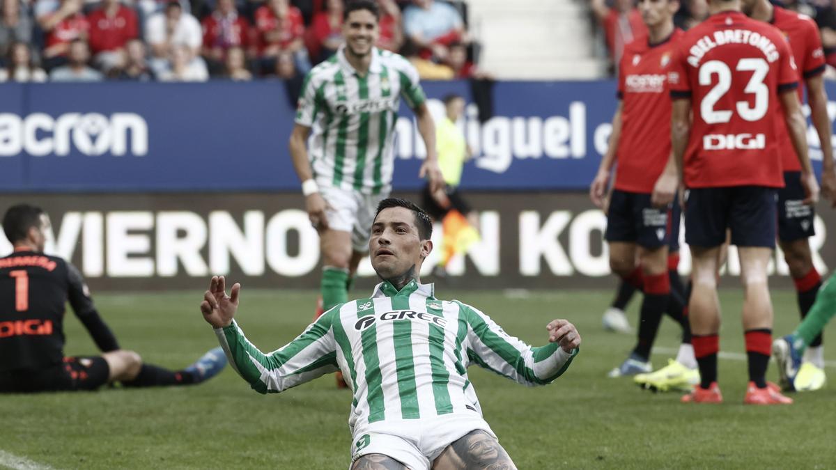 Chimy Ávila corta la racha del Osasuna en El Sadar