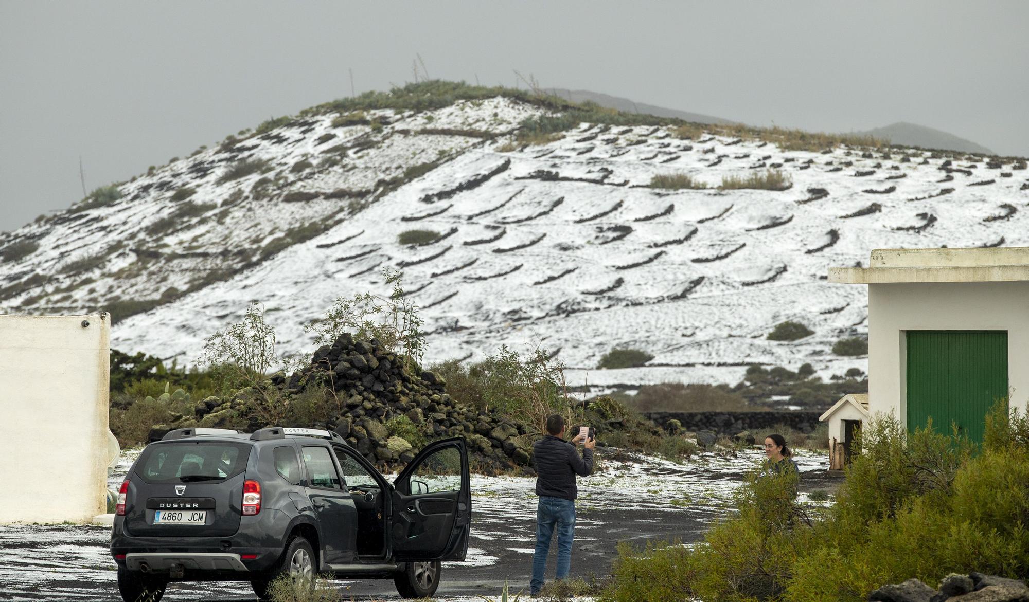 Temporal de lluvias y granizo en Lanzarote.