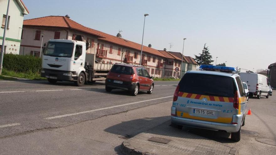 Gran despliegue, con rádares en tres concejos de la comarca de Avilés, para castigar los excesos de velocidad