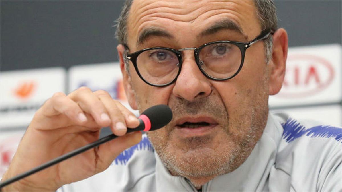 Sarri confía en la renovación de Hazard