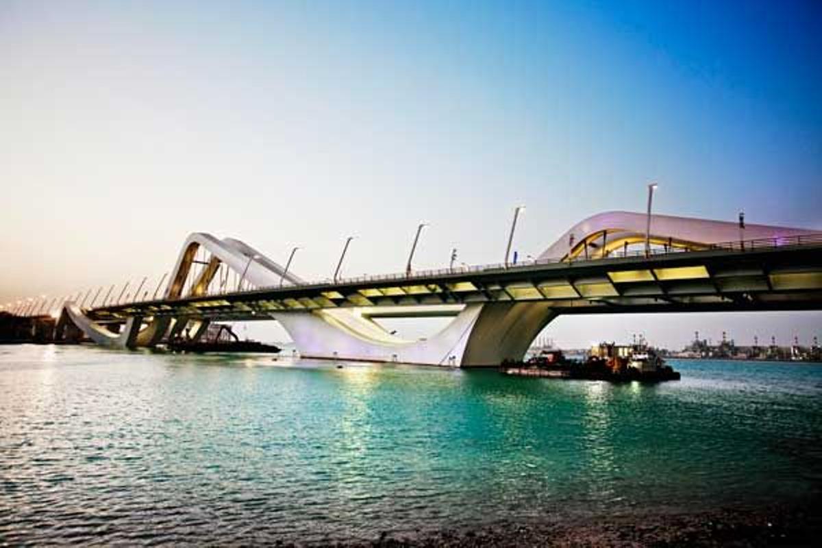 Puente Sheik Zayed