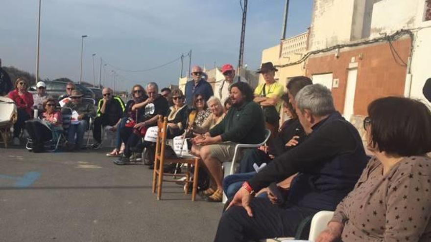 «La playa de Babilonia se encuentra abandonada administrativamente»