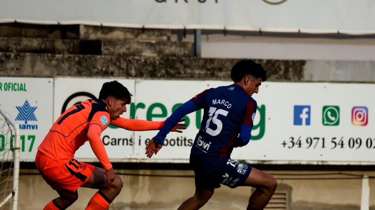 Barça Atlètic ante el Poblense