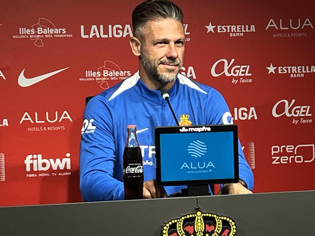 Martín Demichelis, hoy, en Palma de Mallorca, en su primera conferencia de prensa.