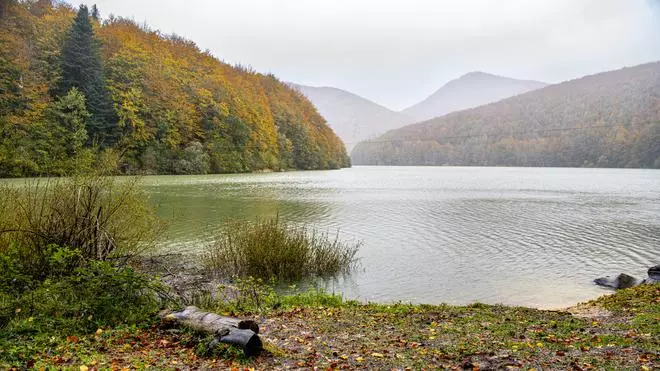 Descubre la ruta de senderismo más espectacular de Navarra para este otoño
