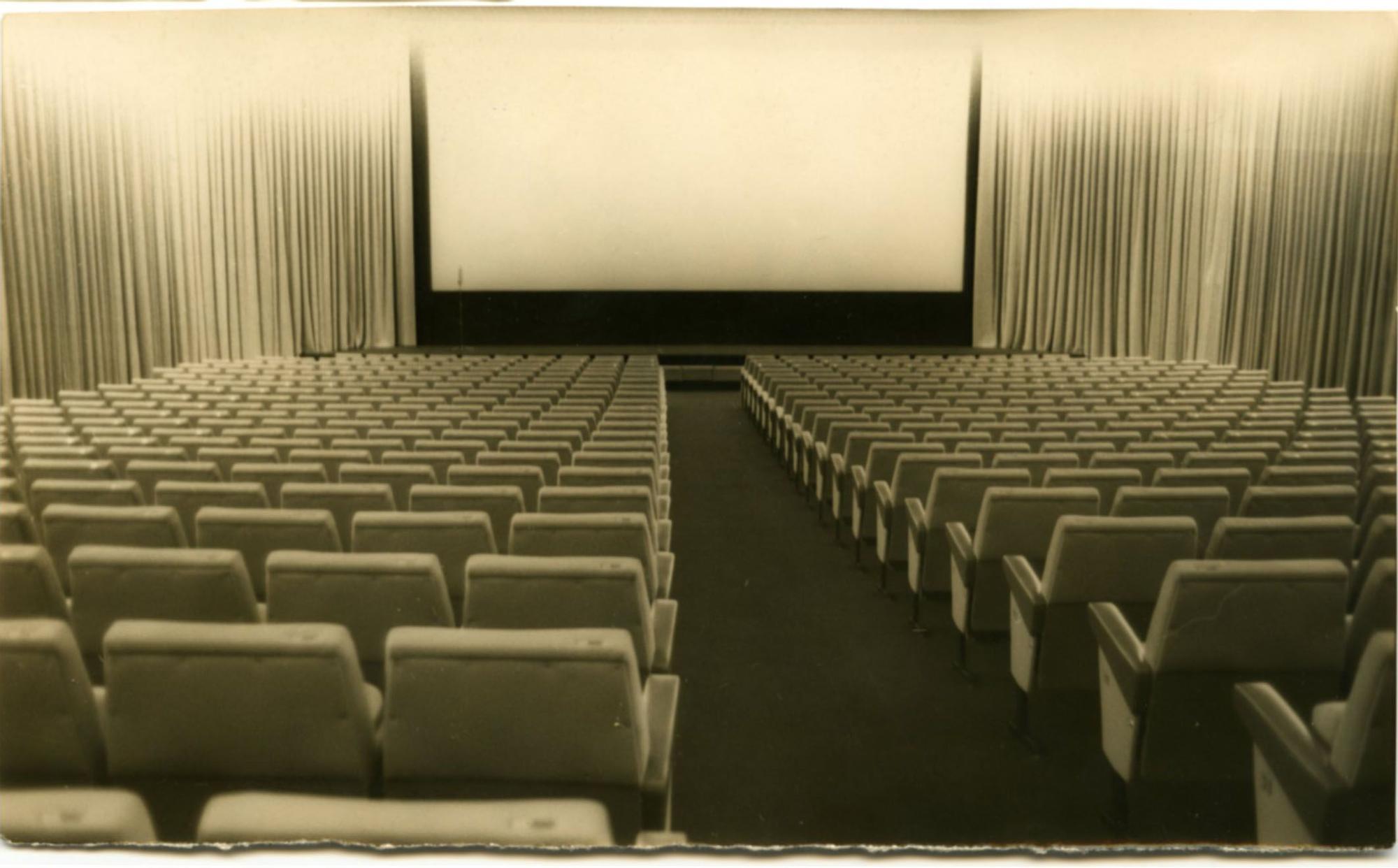 Así era un Oviedo lleno de cines