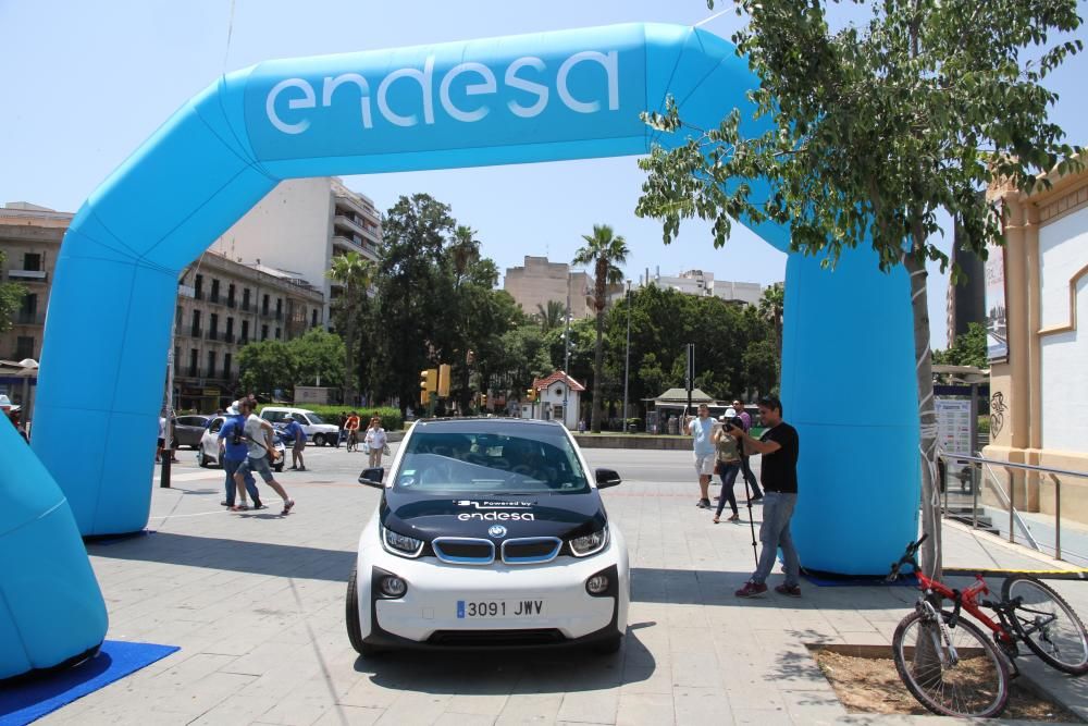 La Vuelta a España en coche eléctrico celebra su primera etapa en Mallorca