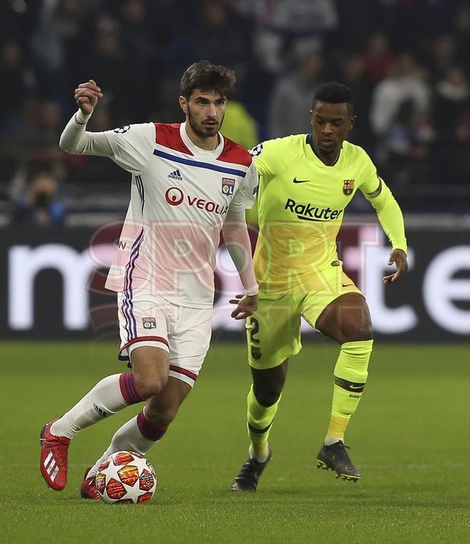 Jugada de Nelson Semedo en el partido de ida de octavos de final de la Champions League