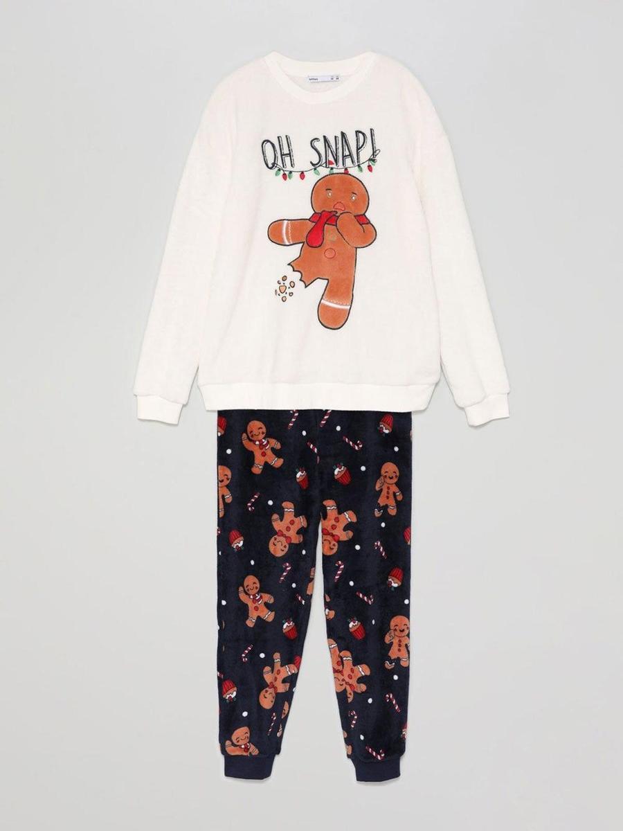 Pijama de galleta de jengibre de Lefties. (Precio: 17,99 euros)