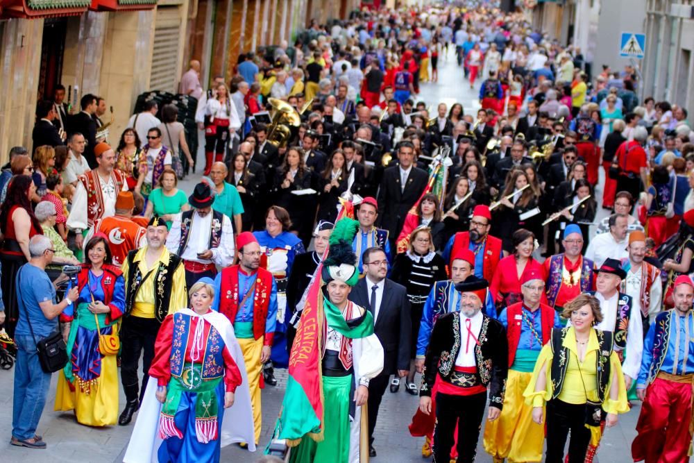 Inicio de las fiestas de Moros y Cristianos de Elda