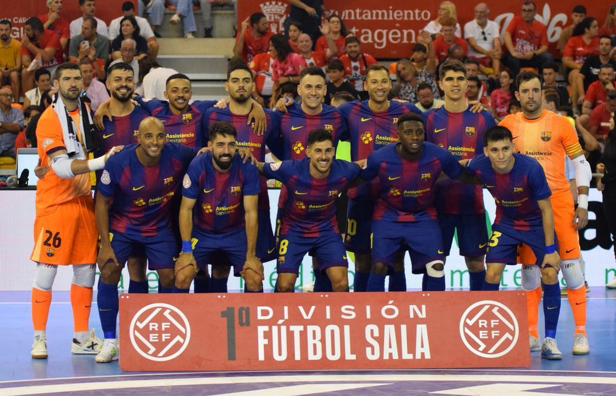 El Barça, antes de un partido de la Primera División de fútbol sala