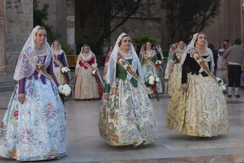 Comisiones falleras que han desfilado hasta las 18:00 horas.