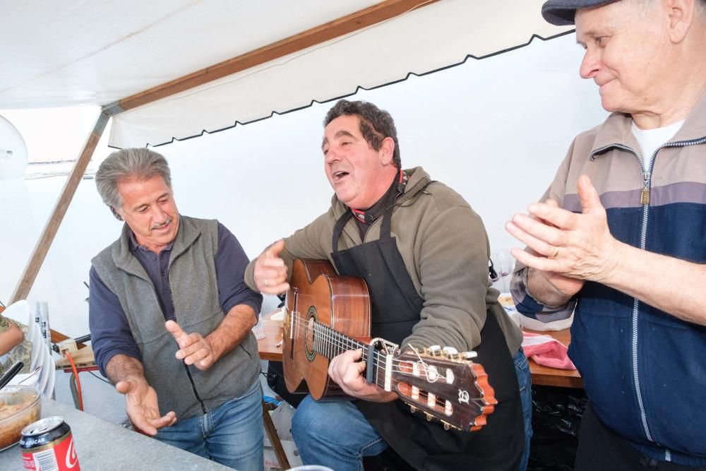 Los vecinos pudieron disfrutar de una tradicional y divertida jornada gastronómica