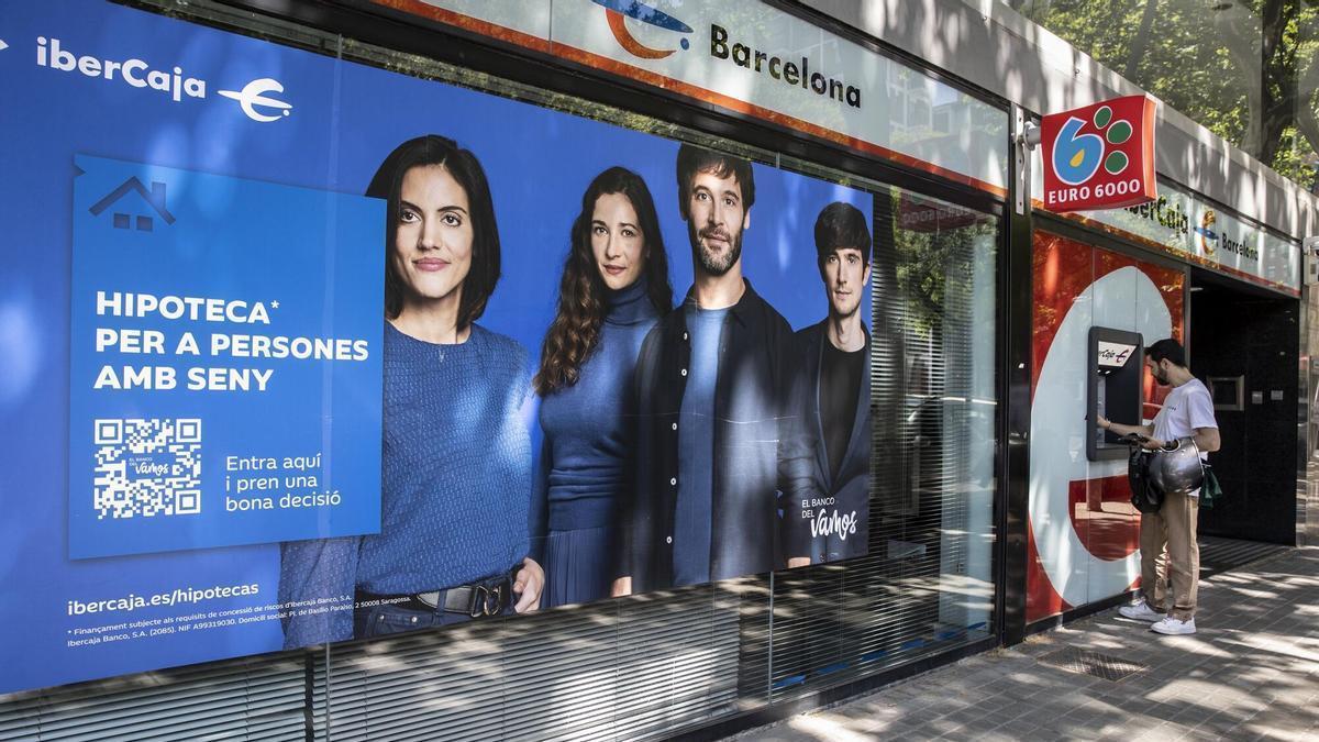 Oficina bancaria en una imagen de archivo