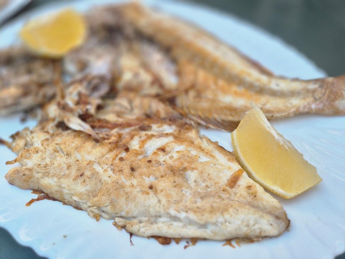Bocinegro frito, uno de los pescados para la ocasión.