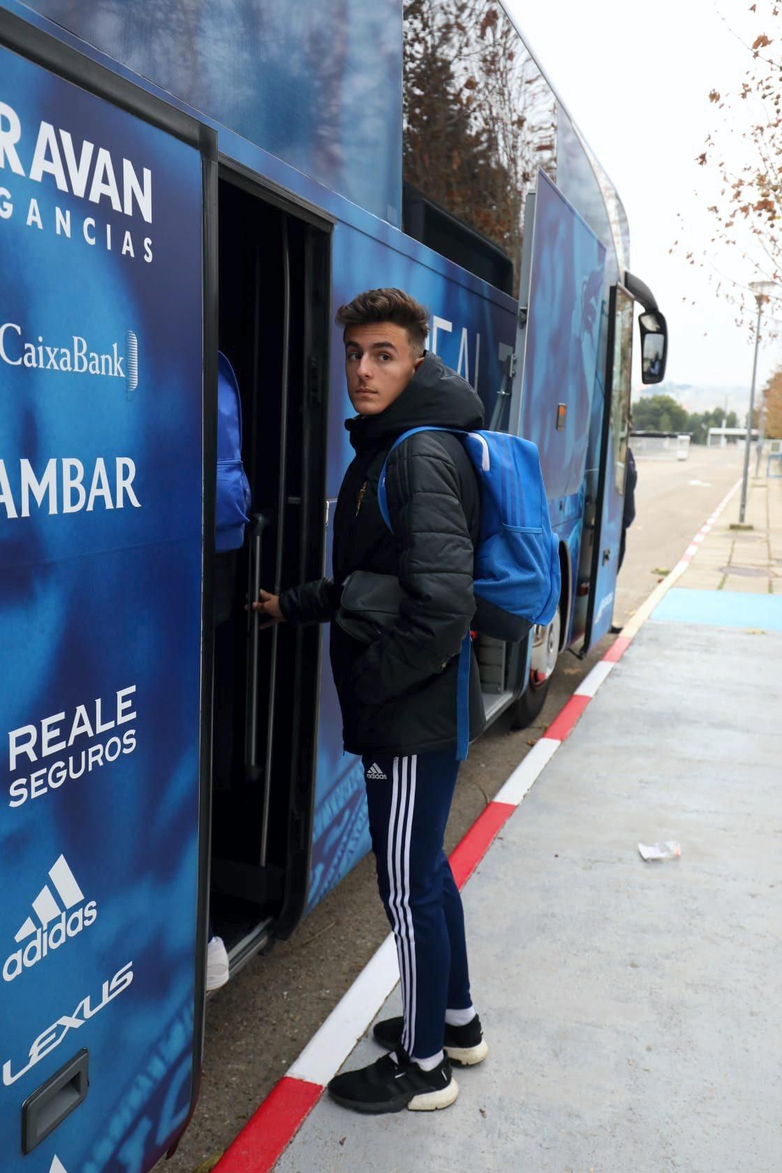 Salida del Real Zaragoza hacia Socuéllamos