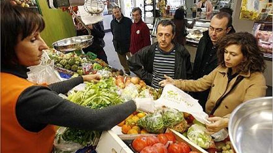 Medi Ambient Bosses sostenibles al mercat del Lleó de Girona