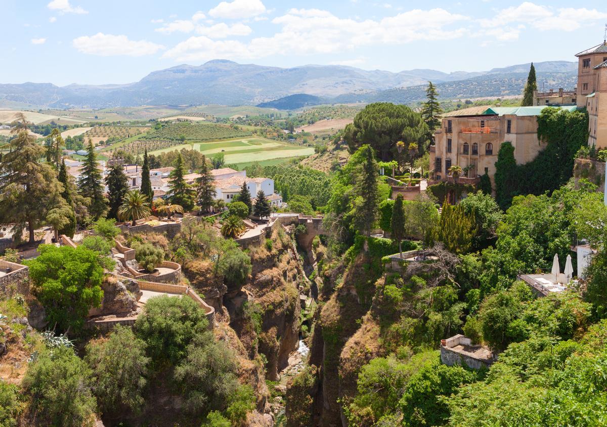 El pueblo que cuelga hacia el vacío