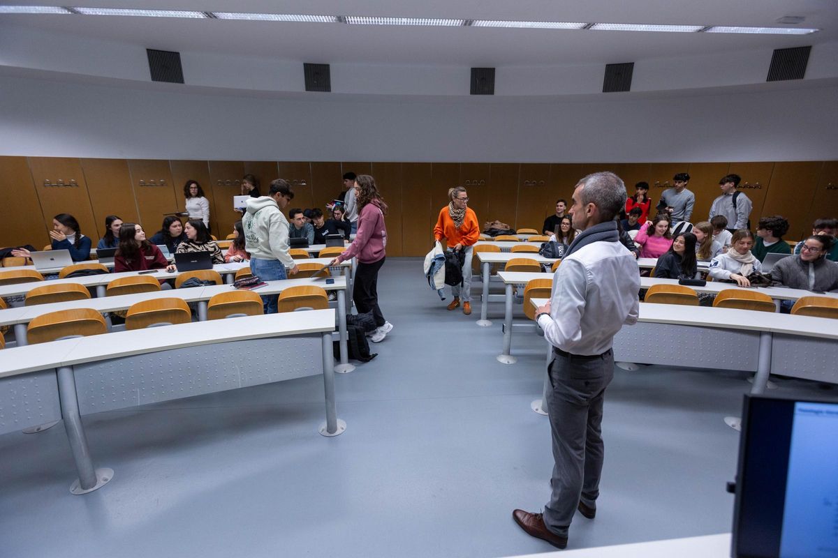 Estudiantes de Medicina, en la Universidad de Alicante