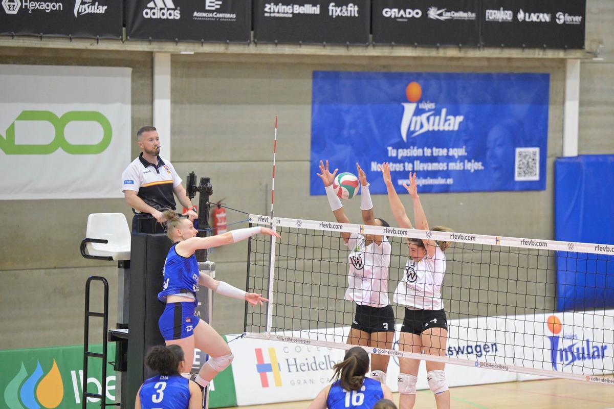 Partido entre el Heidelberg Volkswagen y el CV Sant Cugat