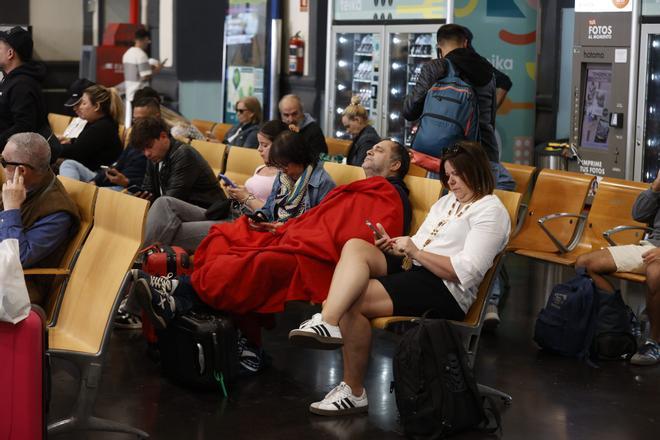 La odisea de conseguir billete en Renfe en Alicante