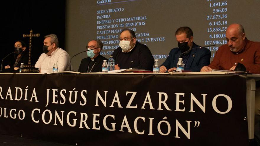 La Cofradía de Jesús Nazareno aprueba la puesta a hombros de Redención