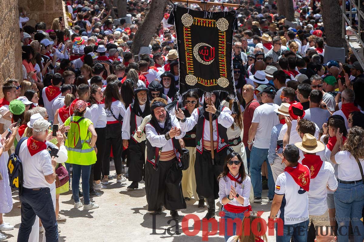 Moros y Cristianos en la mañana del dos de mayo en Caravaca