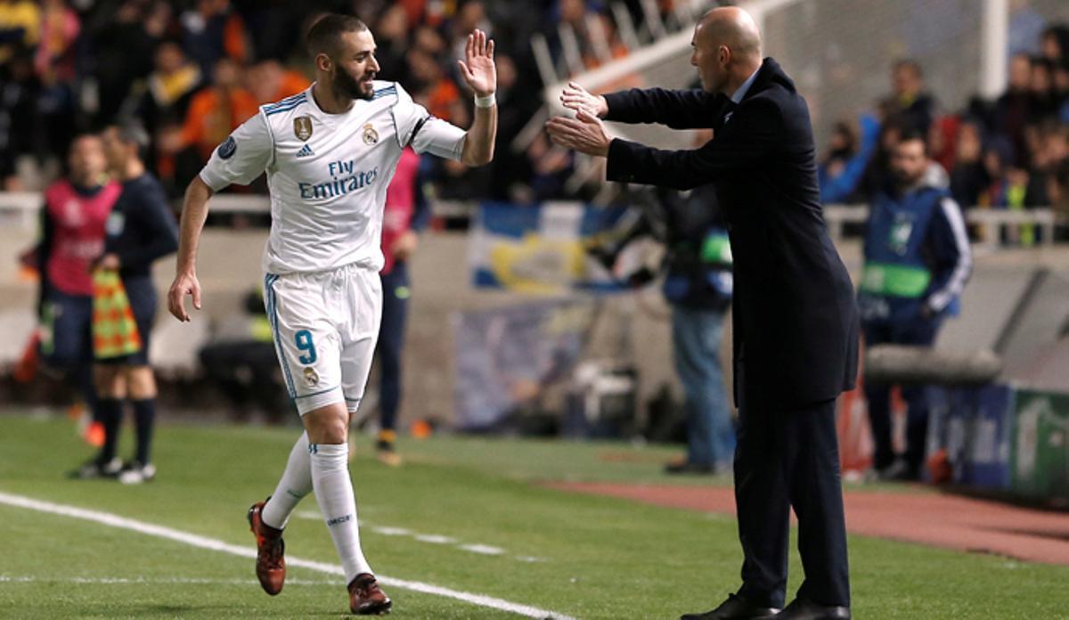 El Real Madrid firma su pase a octavos con una goleada balsámica al Apoel