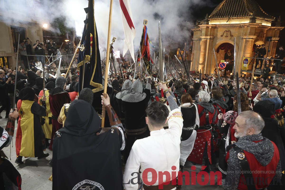 Fiestas de Caravaca: procesión del Baño (procesión, parlamento y baño de la Cruz)