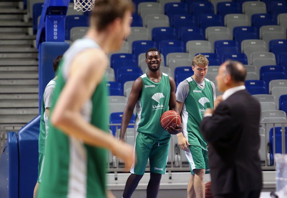 El Unicaja abre su entrenamiento al público