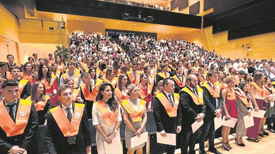 Graduación de jurídicas y psicología