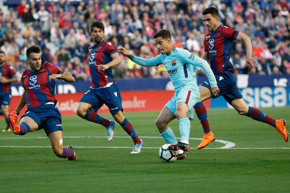 Levante - Barcelona, en imágenes