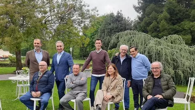 VÍDEO: Concurso de la mejor fabada del mundo en Villaviciosa: el jurado decide entre 23 creaciones