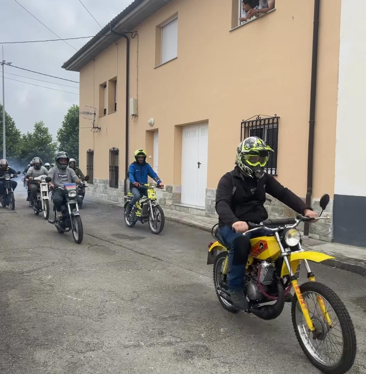 La ruta a caballo y las fiestas de La Mata, en imágenes