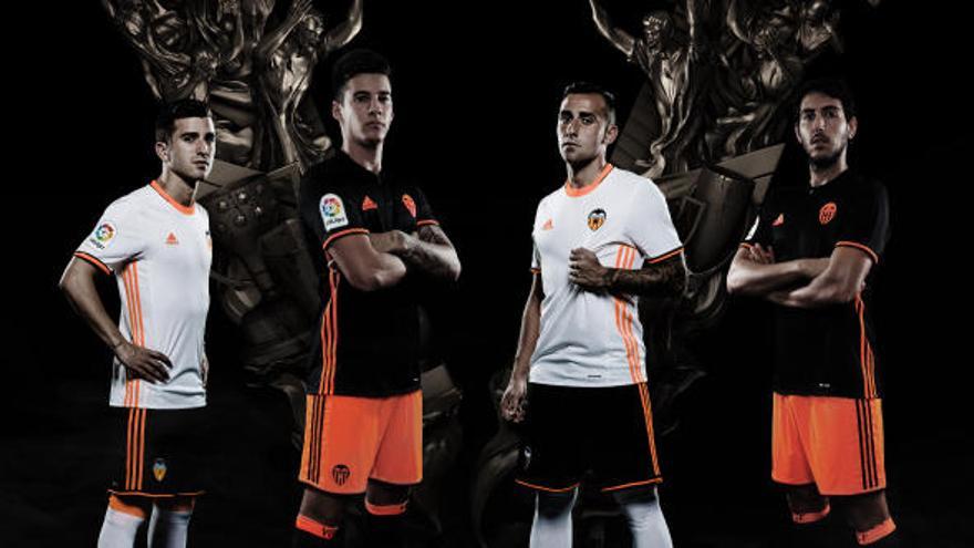 Así son las camisetas del Valencia para la próxima temporada - Levante-EMV