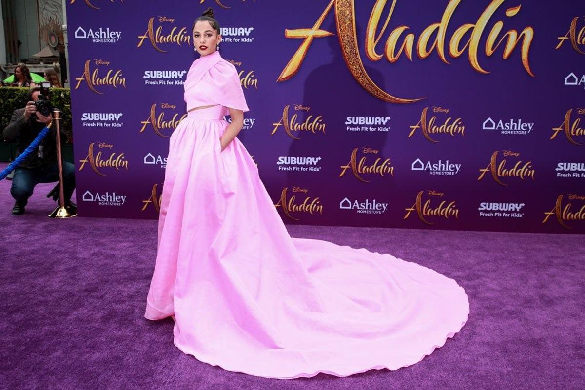 Naomi Scott en el estreno de 'Aladdin'